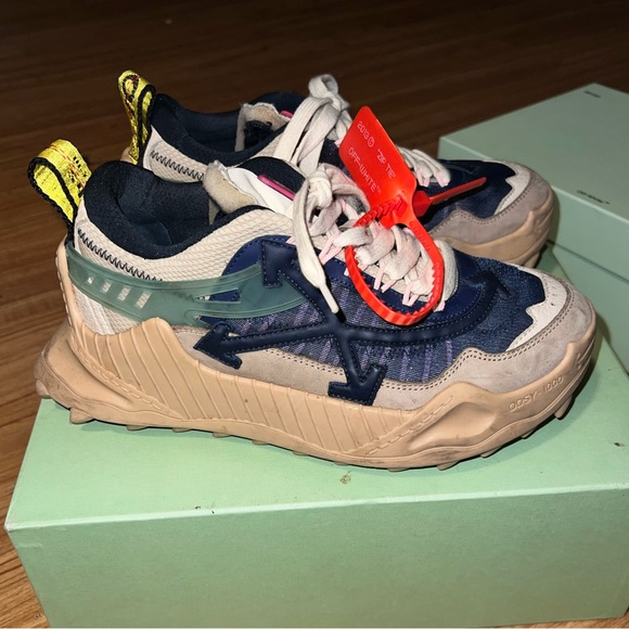 Off-White Odsy - Picture 1 of 10
